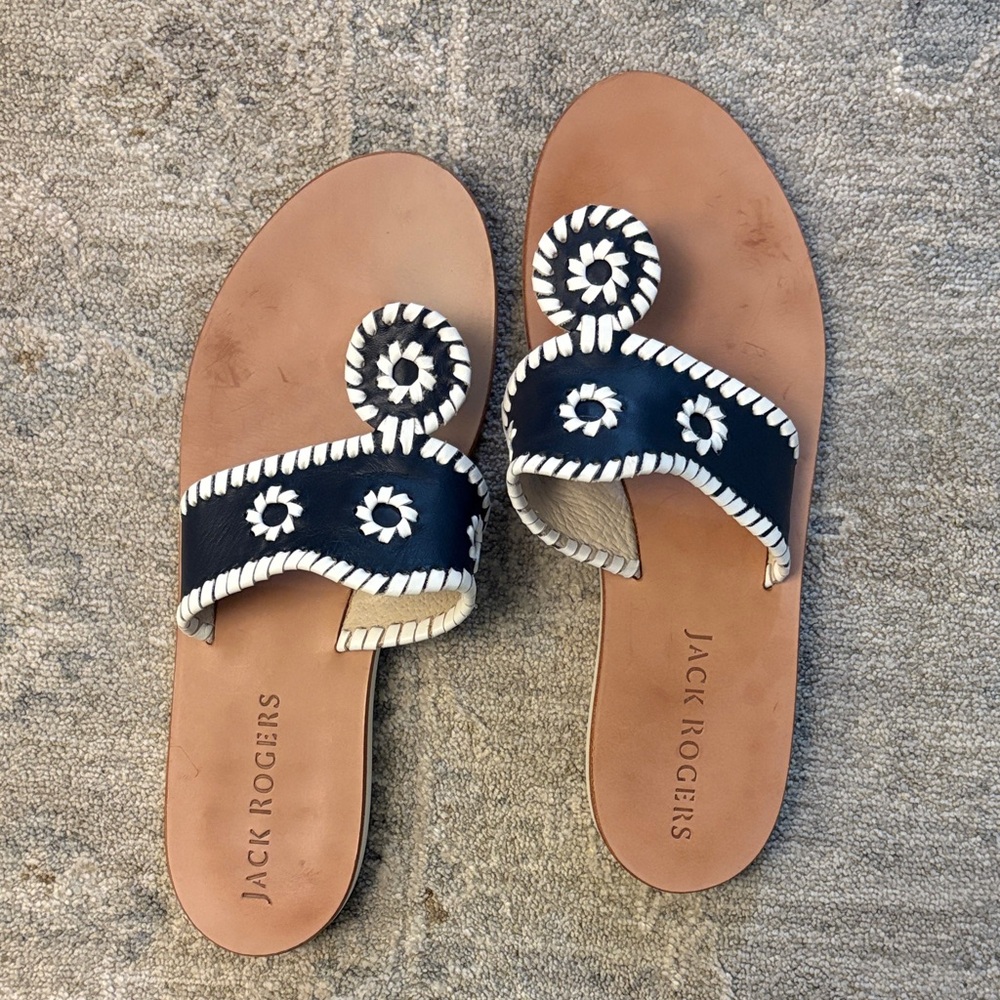 Jack Rogers Black & White Leather Sandals | Whipstitch Detail size 8.5